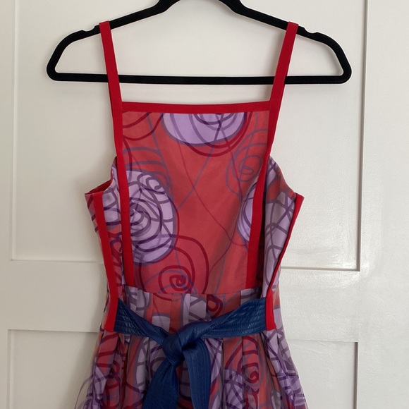 Giorgio Armani cocktail dress. - Picture 2 of 8